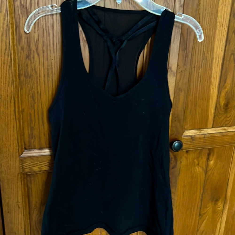 Lululemon workout tank-black size 2